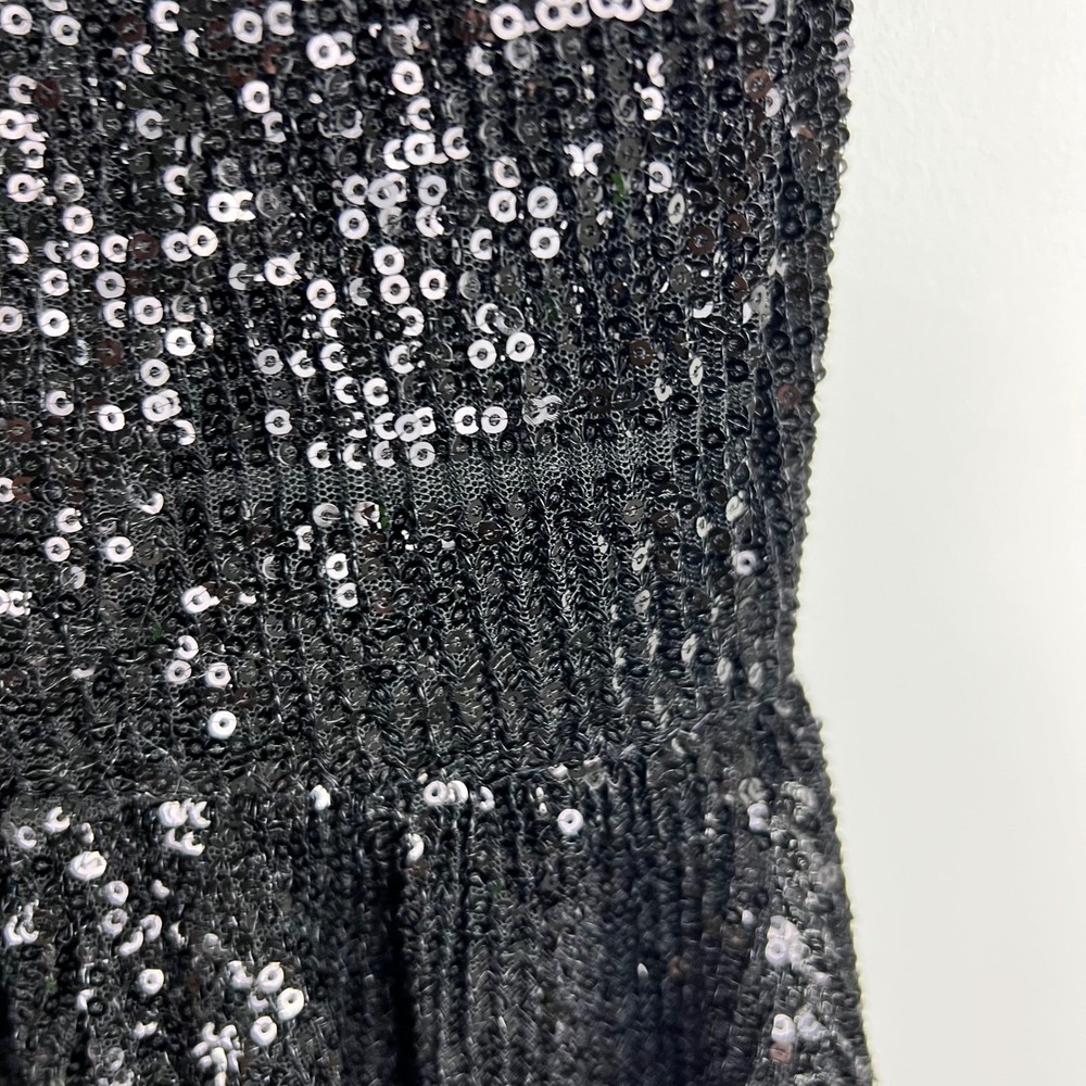 Ieena for Mac Duggal Sequin Mini Dress Deep V Black 26306 Size 2 - Picture 8 of 16